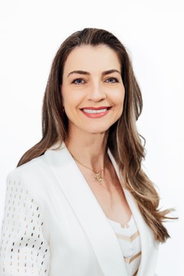 Claudia Alice Holzbach Mazieri